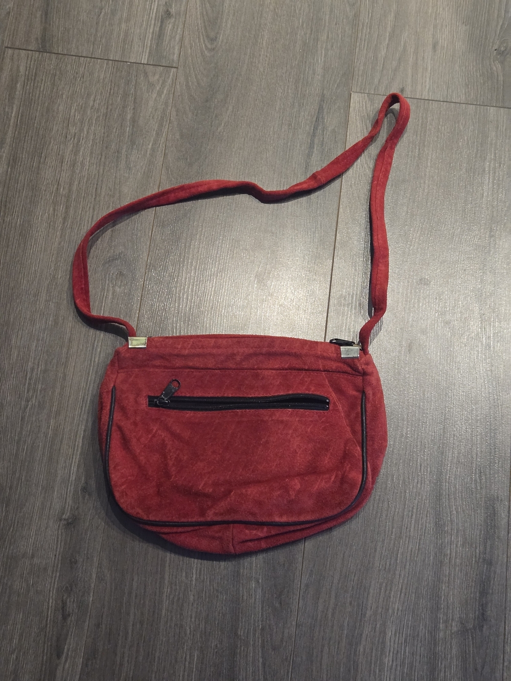 Vintage Mid Western Sport Togs Red Suede Deerskin Leather Crossbody Bag USA MADE